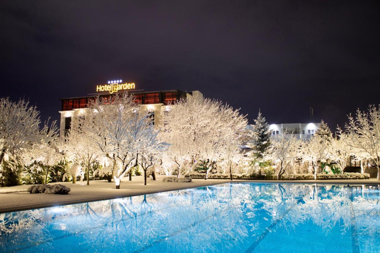 Hotel Garden Pristina Kültér fotó