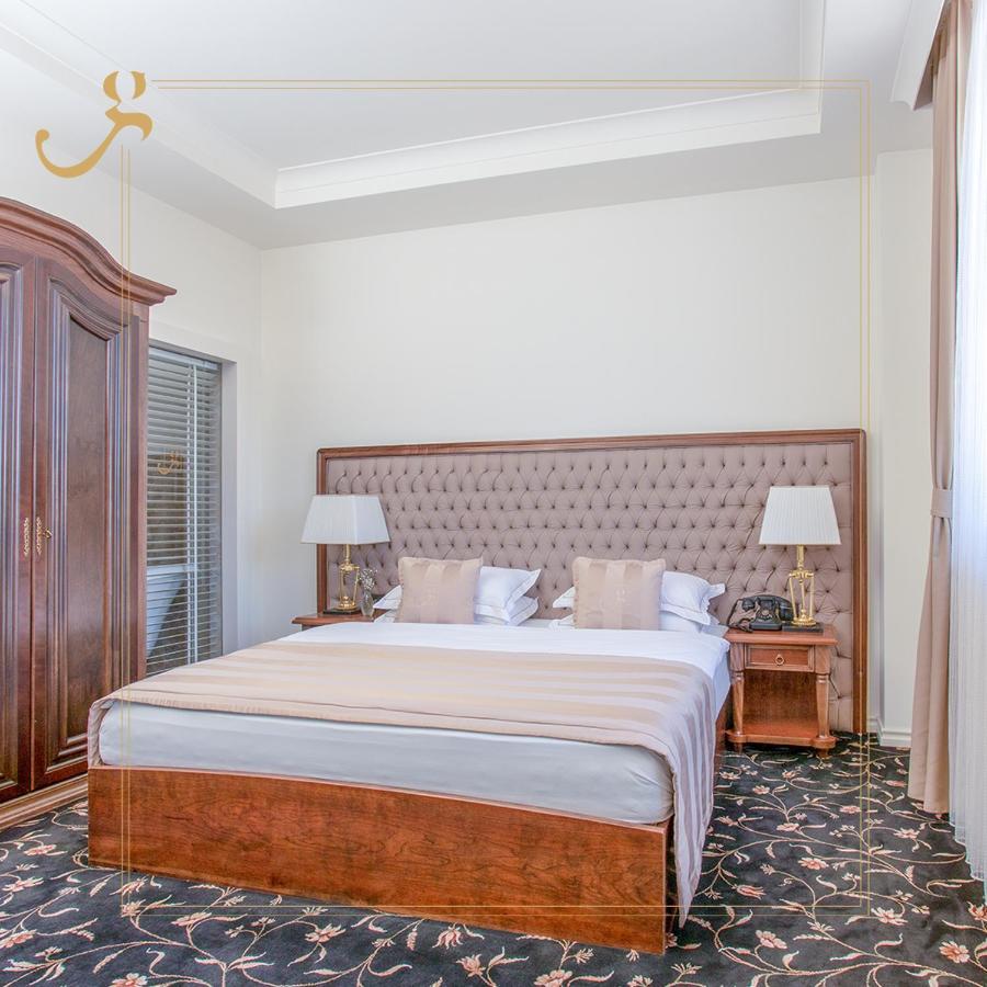 Hotel Garden Pristina Kültér fotó