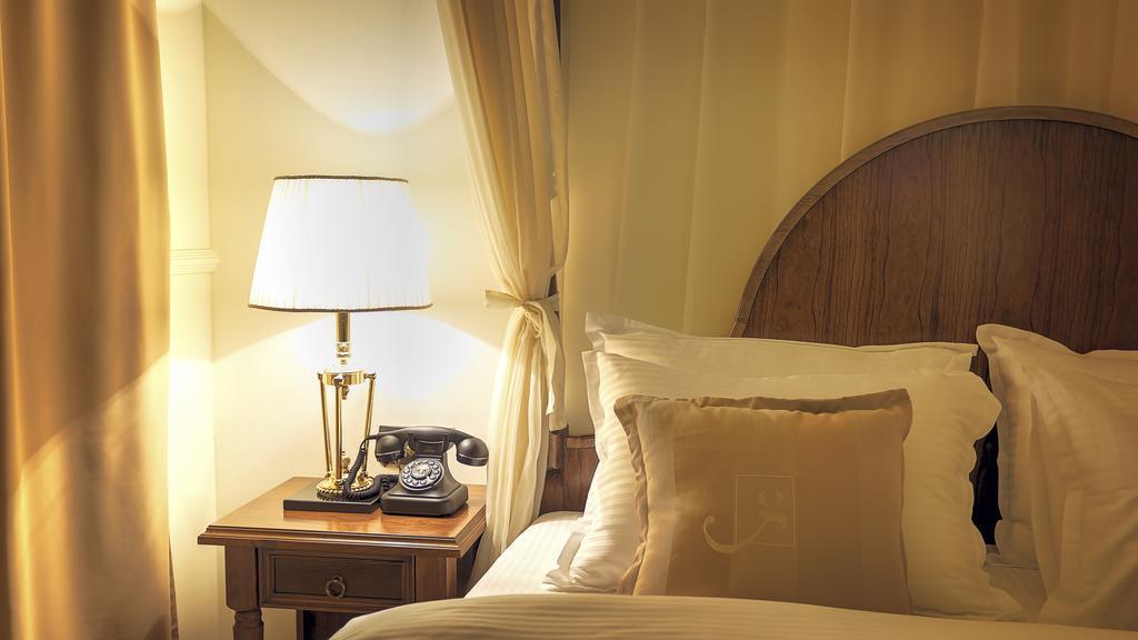 Hotel Garden Pristina Kültér fotó