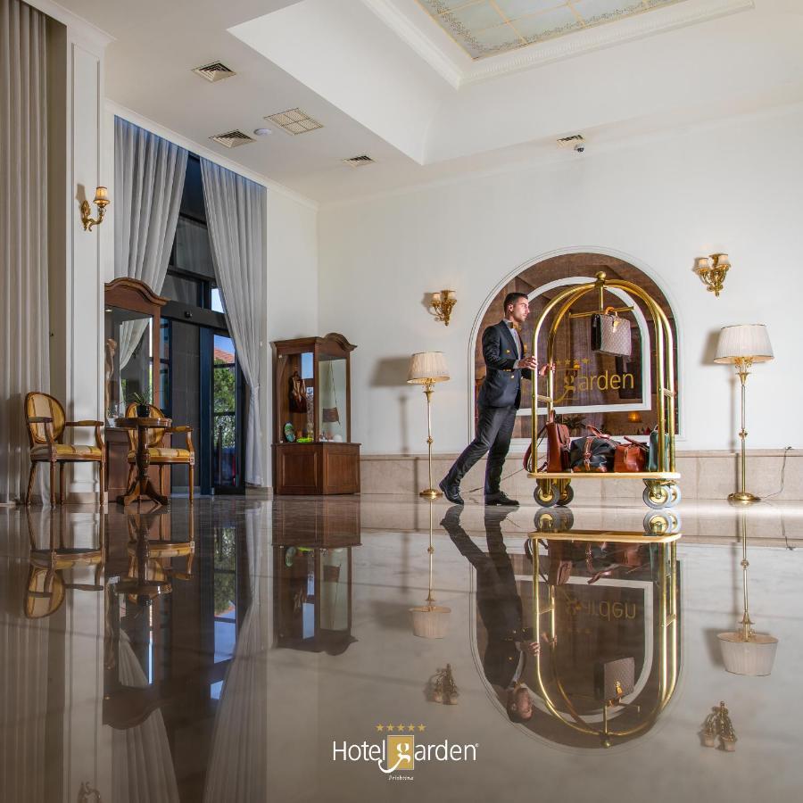 Hotel Garden Pristina Kültér fotó